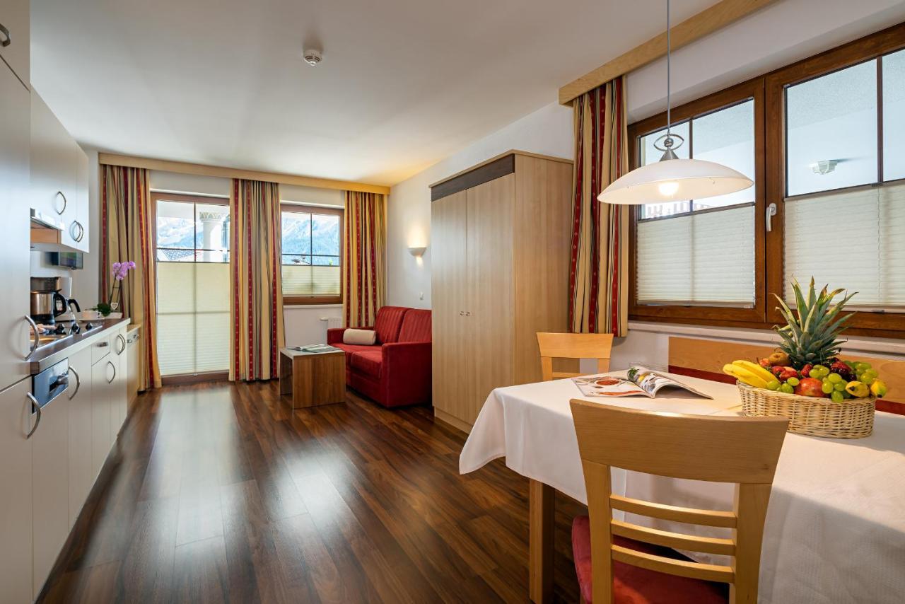 Apart-Hotel Aurora フィス エクステリア 写真